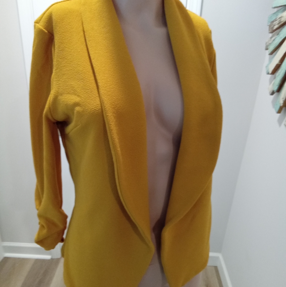 2-$10... Lock & Love Sz S Mustard Yellow Open Front Blazer w/cinched 3/4 Sleeves